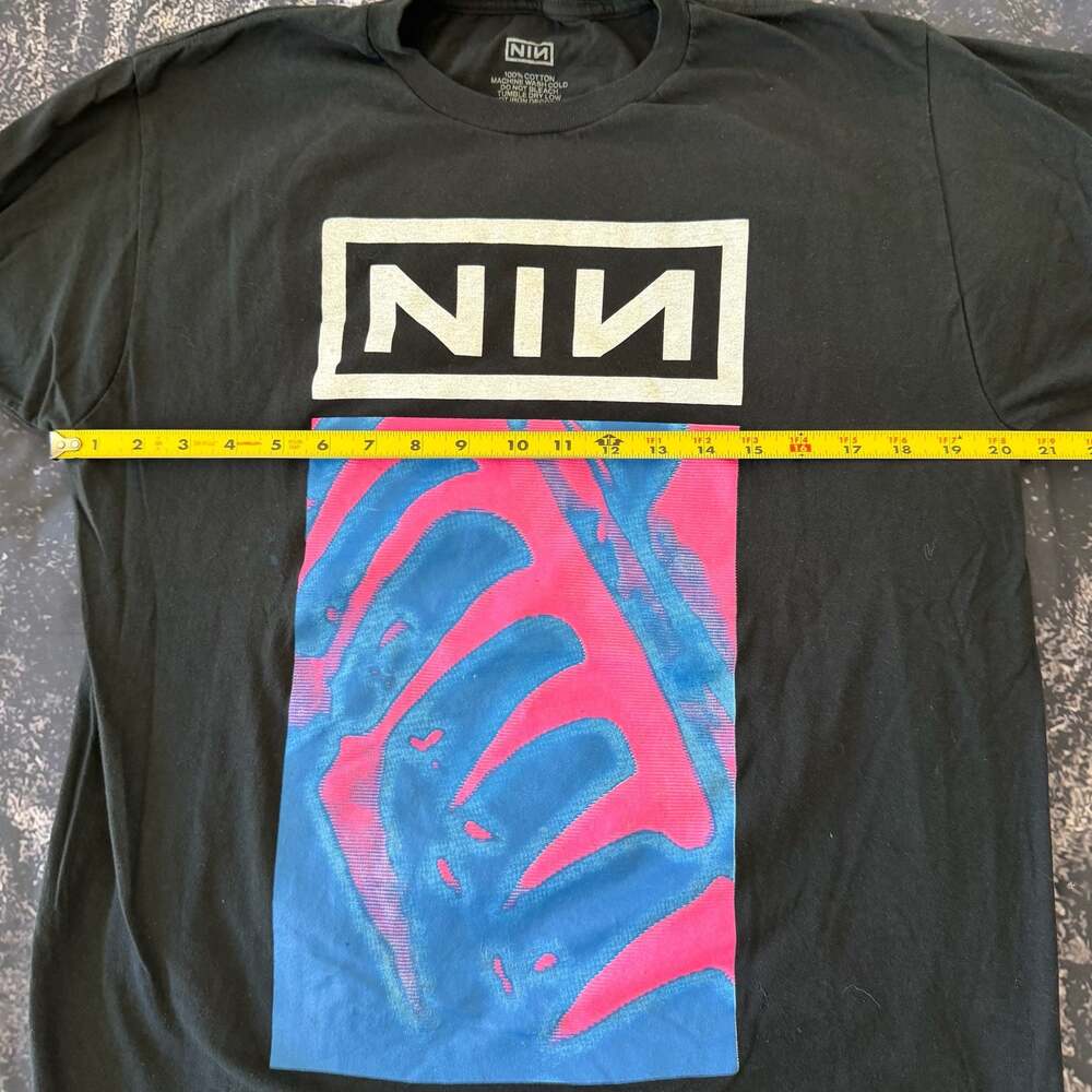 Nine Inch Nails Pretty Hate Machine Neon Graphic Black T-Shirt - Large - Picture 4 of 5